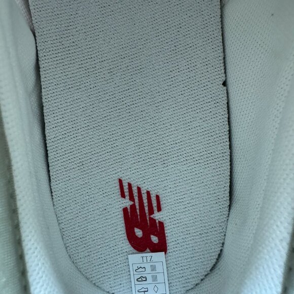 🍃 New Balance 327 – Green Nylon & Suede – Size 39 EU / US 8.5 – NWT 🍃 - Picture 5 of 12